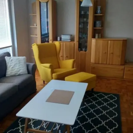 Apartment Se Zahradou V Protivine Protivin
